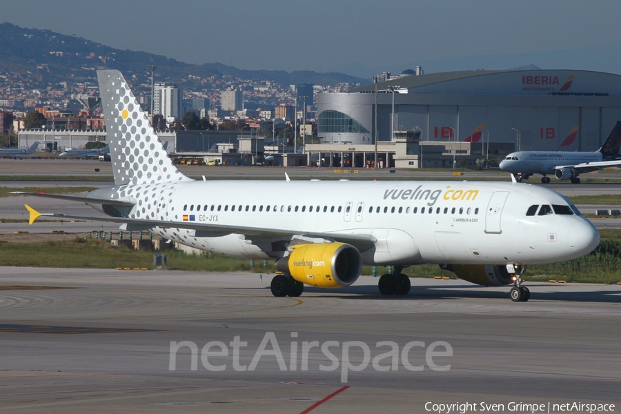 Vueling Airbus A320-214 (EC-JYX) | Photo 433578