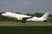 Vueling Airbus A320-214 (EC-JYX) at  Hamburg - Fuhlsbuettel (Helmut Schmidt), Germany