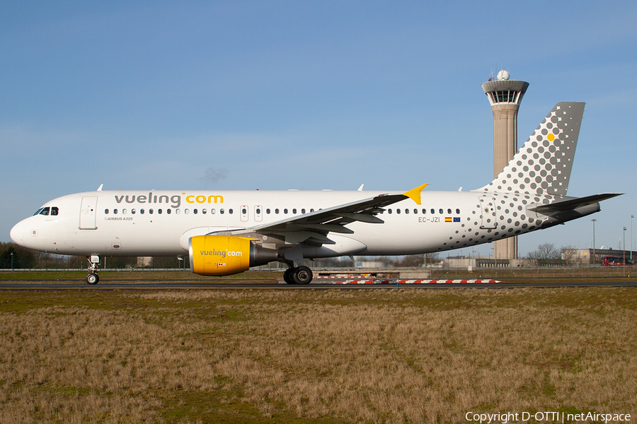 Vueling Airbus A320-214 (EC-JZI) | Photo 370948