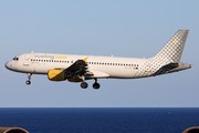 Vueling Airbus A320-214 (EC-JZI) at  Gran Canaria, Spain