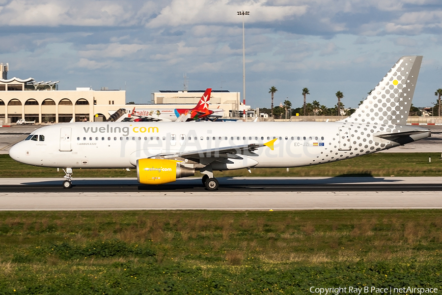 Vueling Airbus A320-214 (EC-JZI) | Photo 286116