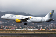 Vueling Airbus A320-214 (EC-JZI) at  Tenerife Norte - Los Rodeos, Spain