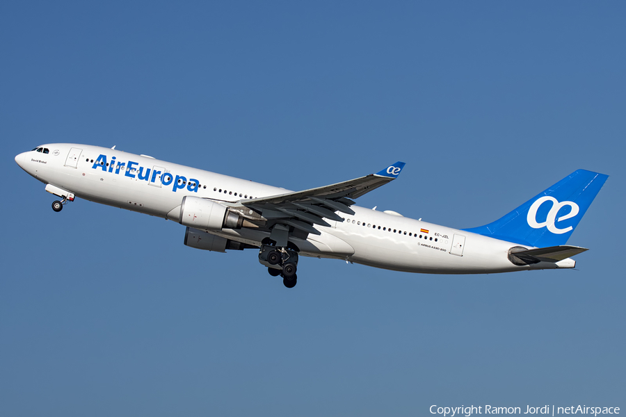 Air Europa Airbus A330-202 (EC-JZL) | Photo 133018