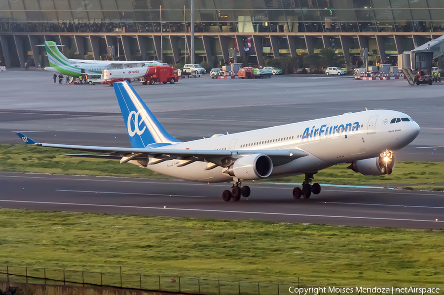 Air Europa Airbus A330-202 (EC-JZL) | Photo 137525