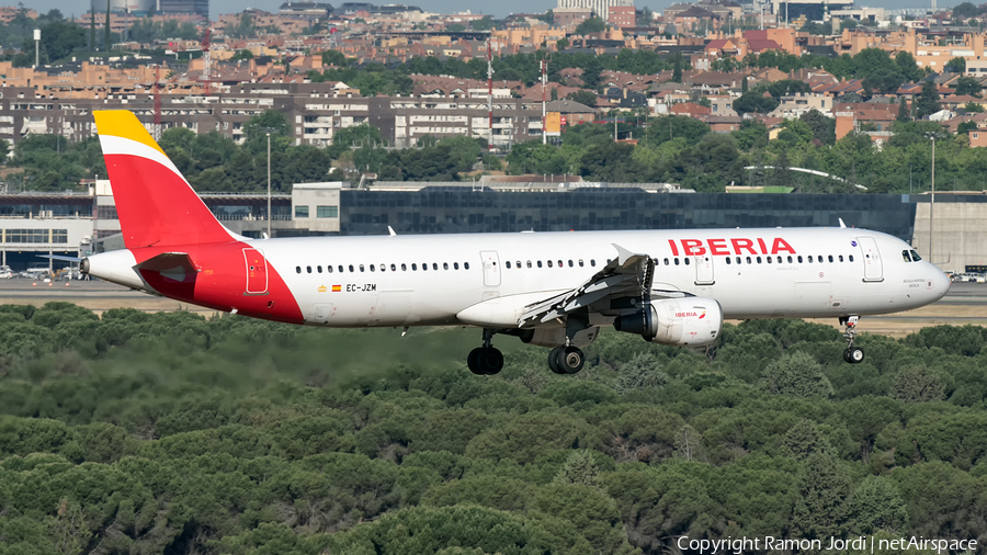 Iberia Airbus A321-212 (EC-JZM) | Photo 516423