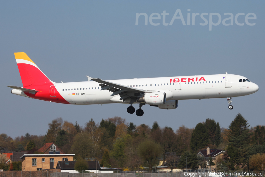 Iberia Airbus A321-212 (EC-JZM) | Photo 314042