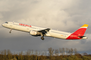 Iberia Airbus A321-212 (EC-JZM) at  Hamburg - Fuhlsbuettel (Helmut Schmidt), Germany