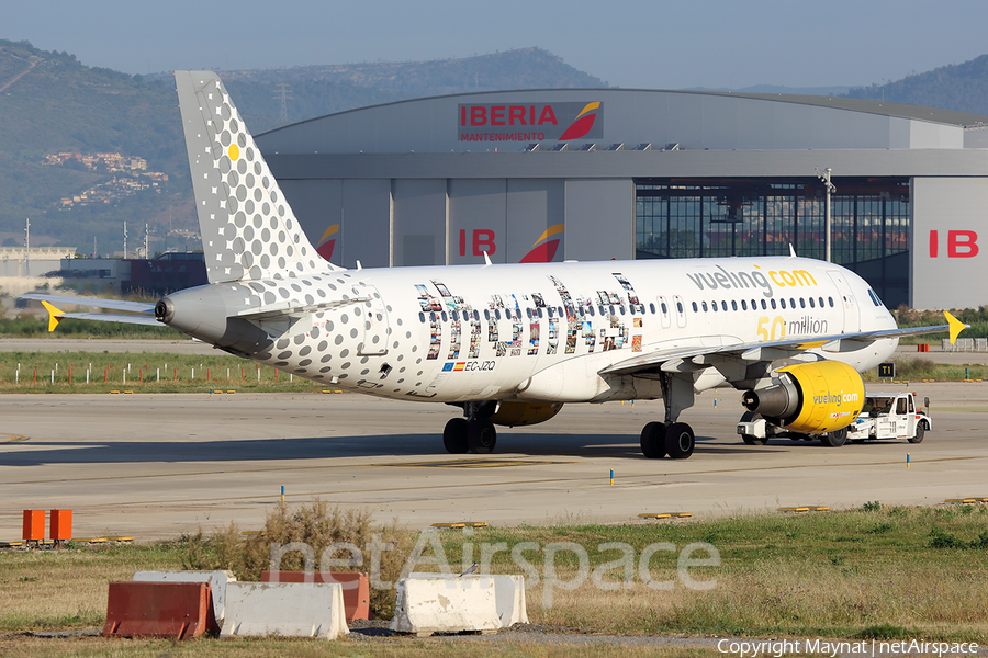 Vueling Airbus A320-214 (EC-JZQ) | Photo 372312