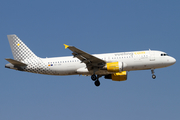 Vueling Airbus A320-214 (EC-JZQ) at  Rome - Fiumicino (Leonardo DaVinci), Italy