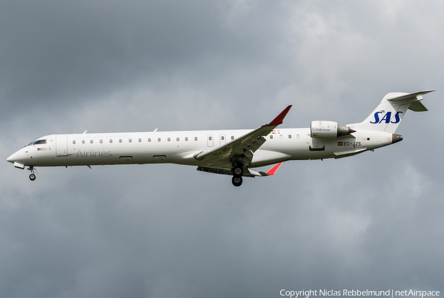 SAS - Scandinavian Airlines (Air Nostrum) Bombardier CRJ-900ER (EC-JZS) | Photo 317121