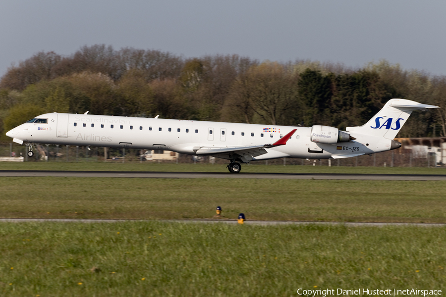 SAS - Scandinavian Airlines (Air Nostrum) Bombardier CRJ-900ER (EC-JZS) | Photo 414615