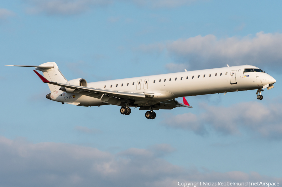 Iberia Regional (Air Nostrum) Bombardier CRJ-900ER (EC-JZU) | Photo 343580