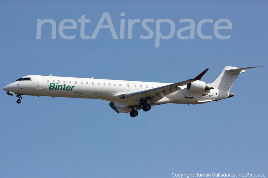 Binter Canarias Bombardier CRJ-900ER (EC-JZV) | Photo 338337