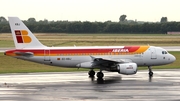 Iberia Airbus A319-111 (EC-KBJ) at  Dusseldorf - International, Germany