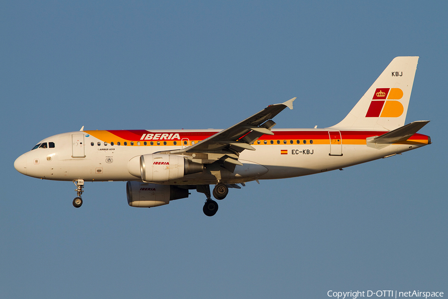 Iberia Airbus A319-111 (EC-KBJ) | Photo 370571