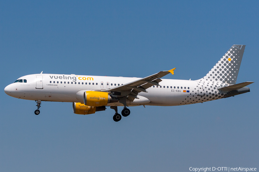 Vueling Airbus A320-214 (EC-KBU) | Photo 203507