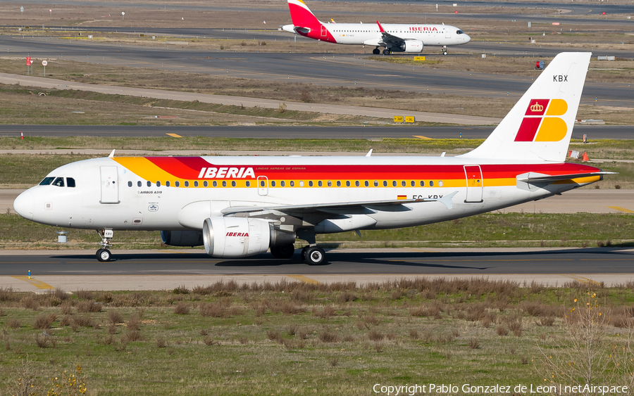 Iberia Airbus A319-111 (EC-KBX) | Photo 339077
