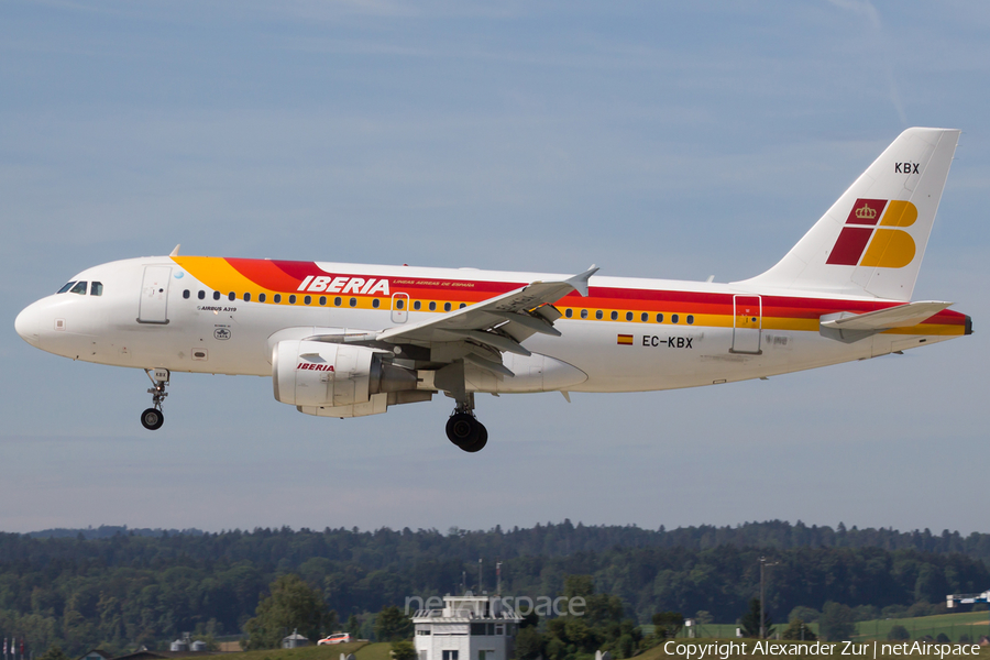 Iberia Airbus A319-111 (EC-KBX) | Photo 119107