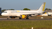 Vueling Airbus A320-216 (EC-KCU) at  Hamburg - Fuhlsbuettel (Helmut Schmidt), Germany