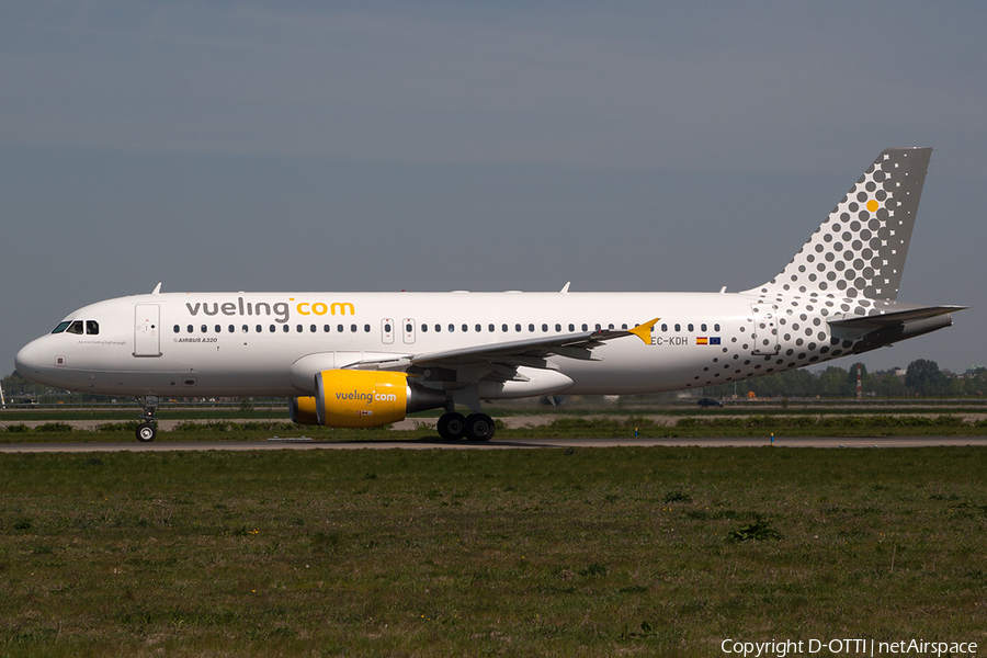 Vueling Airbus A320-214 (EC-KDH) | Photo 199561