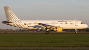 Vueling Airbus A320-214 (EC-KDH) at  Amsterdam - Schiphol, Netherlands