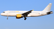 Vueling Airbus A320-214 (EC-KDH) at  Barcelona - El Prat, Spain