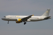 Vueling Airbus A320-214 (EC-KDH) at  Berlin - Schoenefeld, Germany