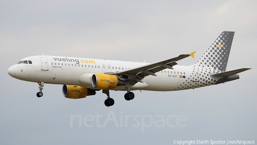 Vueling Airbus A320-216 (EC-KDT) | Photo 212056