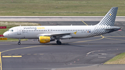 Vueling Airbus A320-216 (EC-KDT) at  Dusseldorf - International, Germany