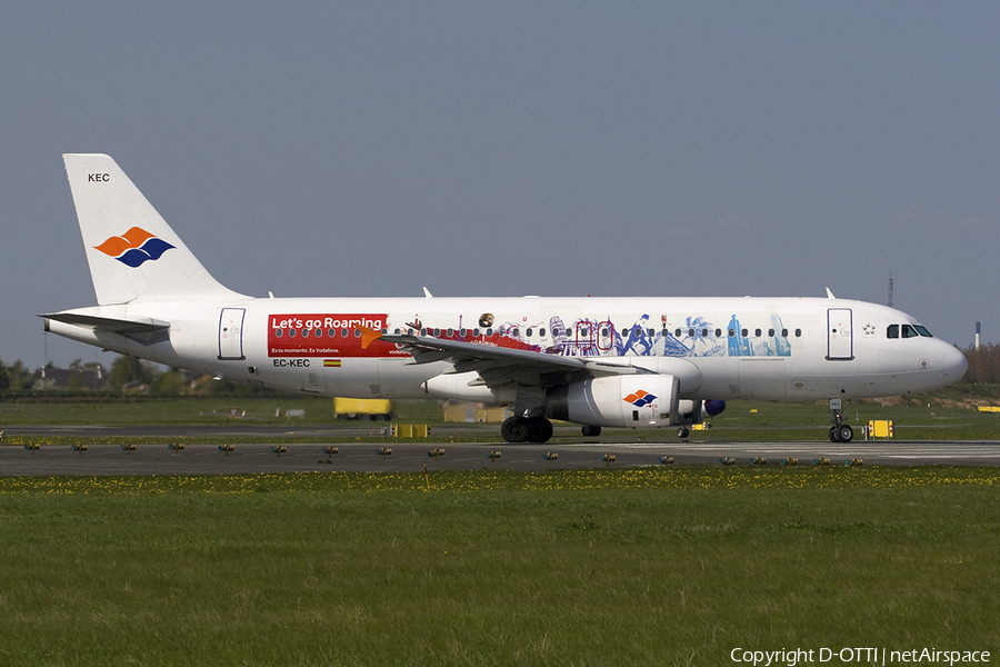 Spanair Airbus A320-232 (EC-KEC) | Photo 274397
