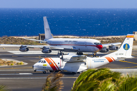 Salvamento Maritimo CASA CN-235-300MPA (EC-KEM) at  Gran Canaria, Spain