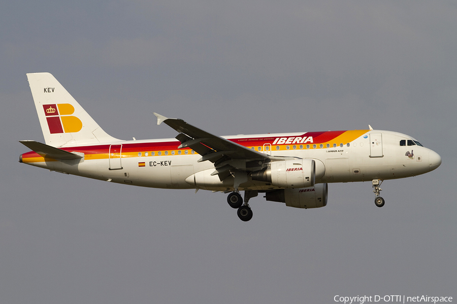 Iberia Airbus A319-111 (EC-KEV) | Photo 305849