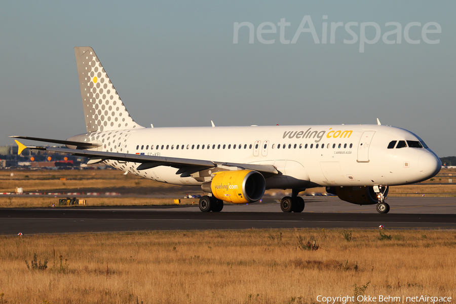 Vueling Airbus A320-216 (EC-KFI) | Photo 81115