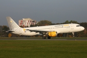 Vueling Airbus A320-216 (EC-KFI) at  Hamburg - Fuhlsbuettel (Helmut Schmidt), Germany