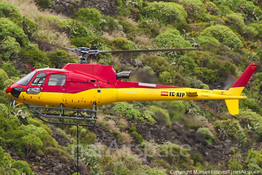 Helicopteros Insulares Eurocopter AS350B3 Ecureuil (EC-KFP) | Photo 154136