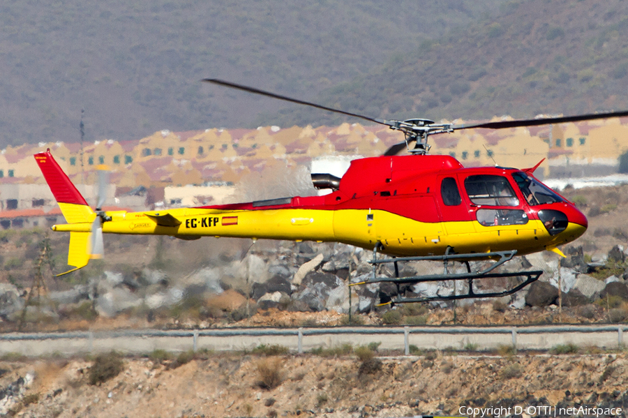 Helicopteros Insulares Eurocopter AS350B3 Ecureuil (EC-KFP) | Photo 480936