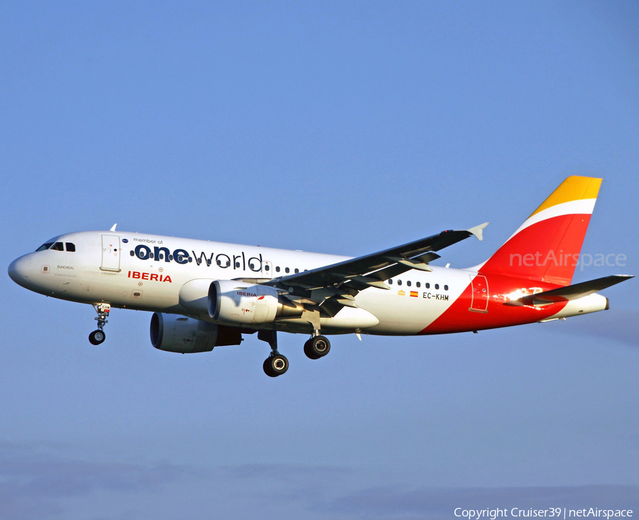 Iberia Airbus A319-111 (EC-KHM) | Photo 355794