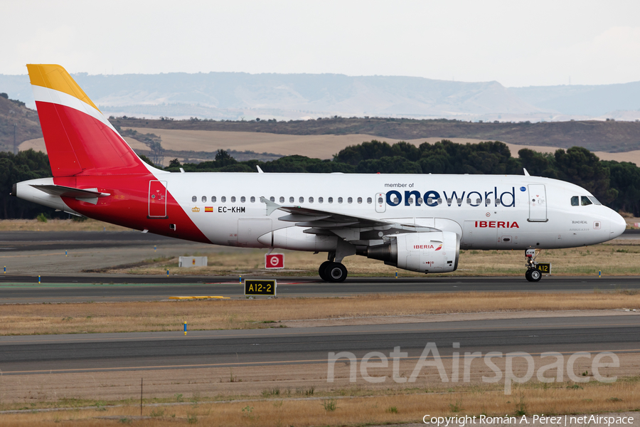 Iberia Airbus A319-111 (EC-KHM) | Photo 628672