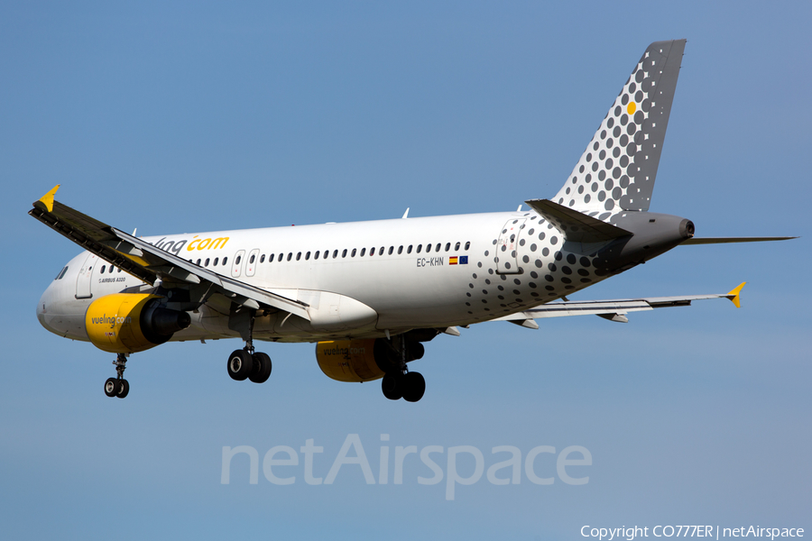 Vueling Airbus A320-216 (EC-KHN) | Photo 51187