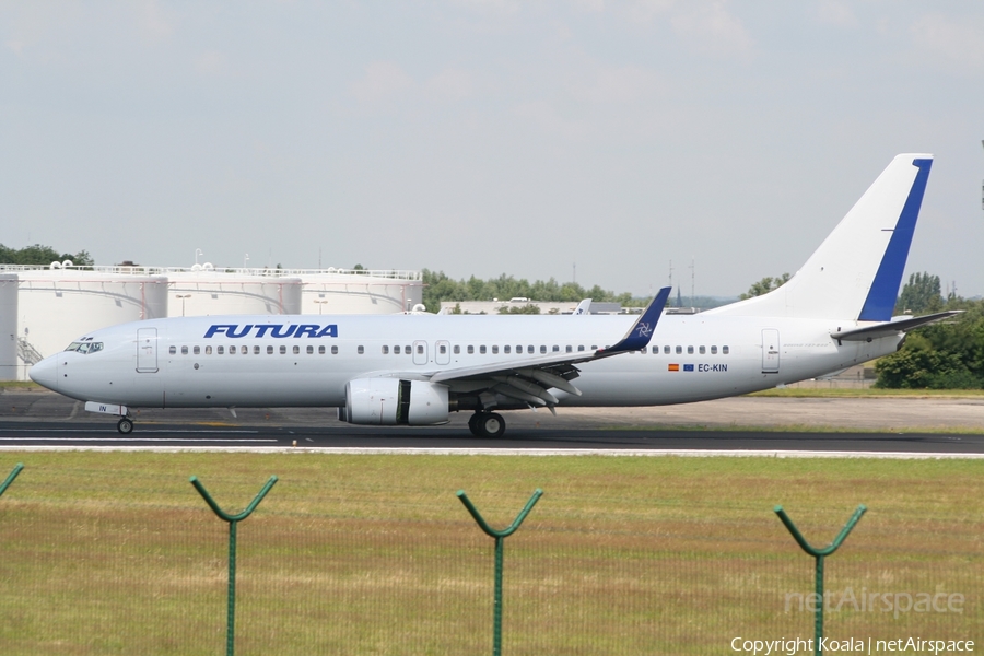 Futura International Airways Boeing 737-86N (EC-KIN) | Photo 553512