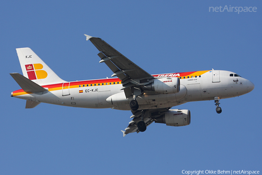 Iberia Airbus A319-111 (EC-KJC) | Photo 52058