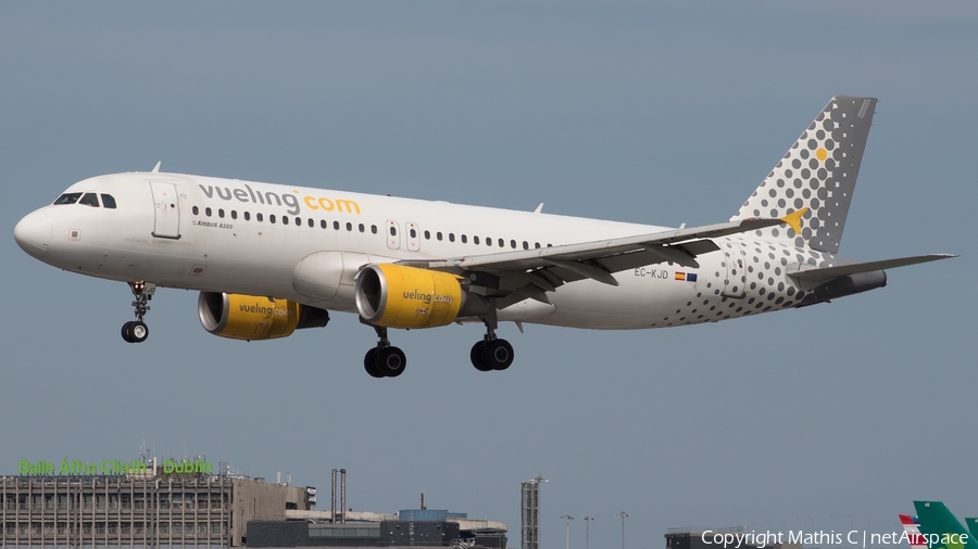 Vueling Airbus A320-216 (EC-KJD) | Photo 428157