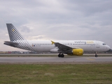 Vueling Airbus A320-216 (EC-KJD) at  Porto, Portugal