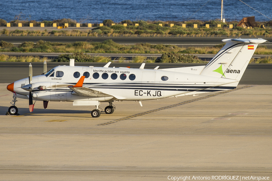 AENA Beech King Air 350 (EC-KJQ) | Photo 138716