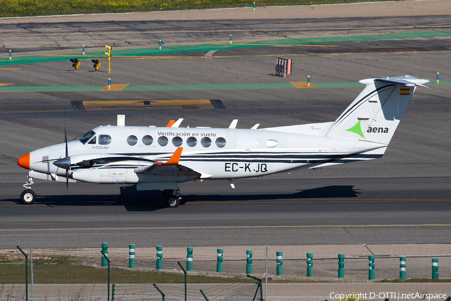 AENA Beech King Air 350 (EC-KJQ) | Photo 375028