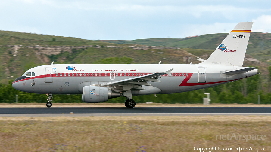 Iberia Airbus A319-111 (EC-KKS) | Photo 486133