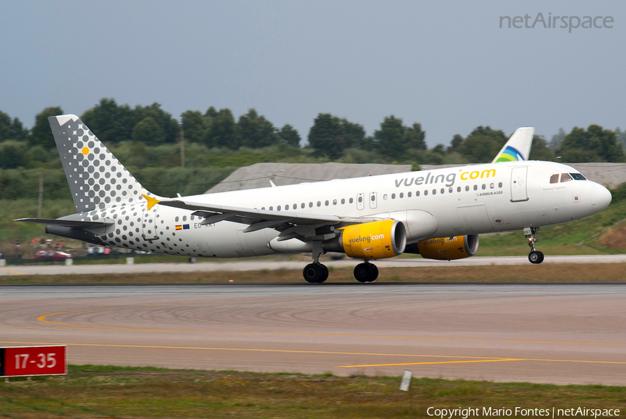 Vueling Airbus A320-214 (EC-KKT) | Photo 116417