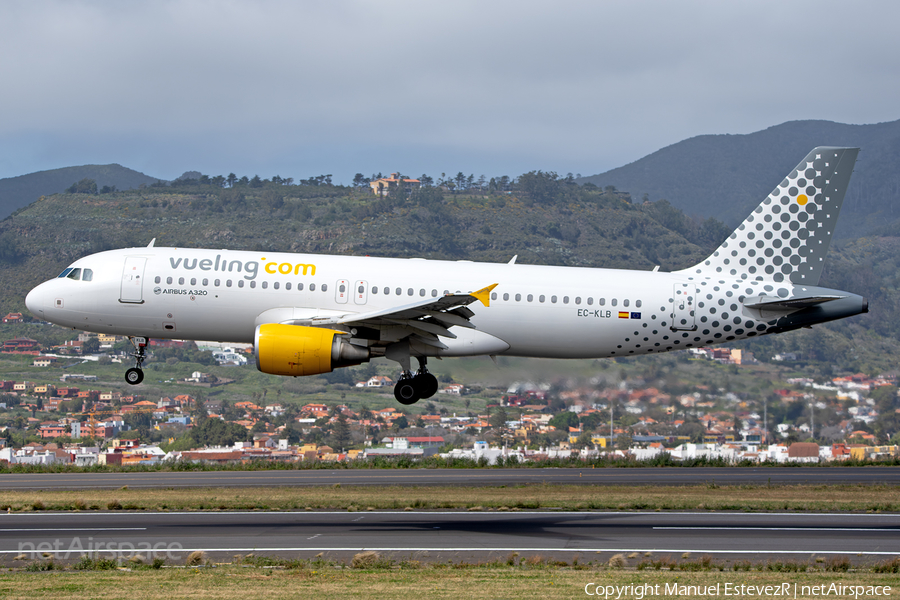 Vueling Airbus A320-214 (EC-KLB) | Photo 678743
