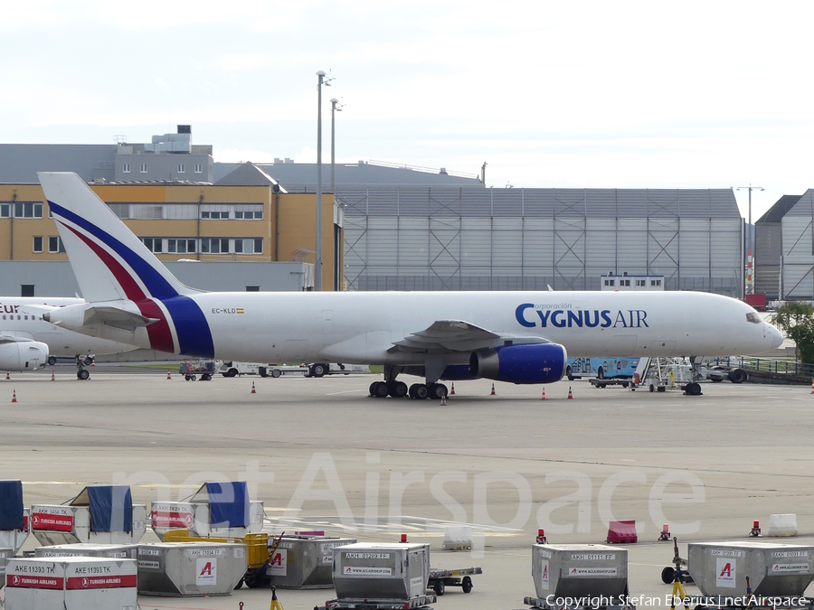 Cygnus Air Boeing 757-236(PCF) (EC-KLD) | Photo 597315