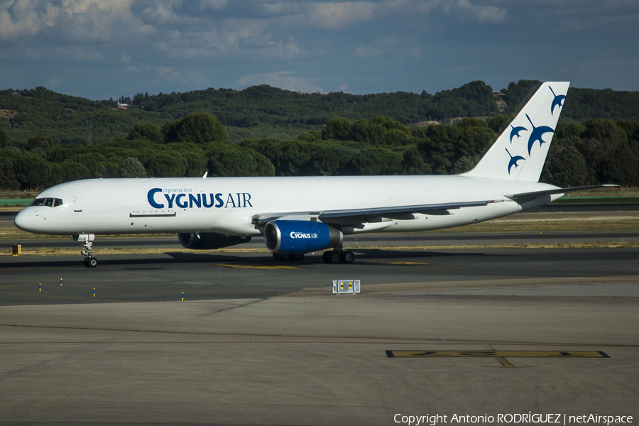 Cygnus Air Boeing 757-236(PCF) (EC-KLD) | Photo 270332